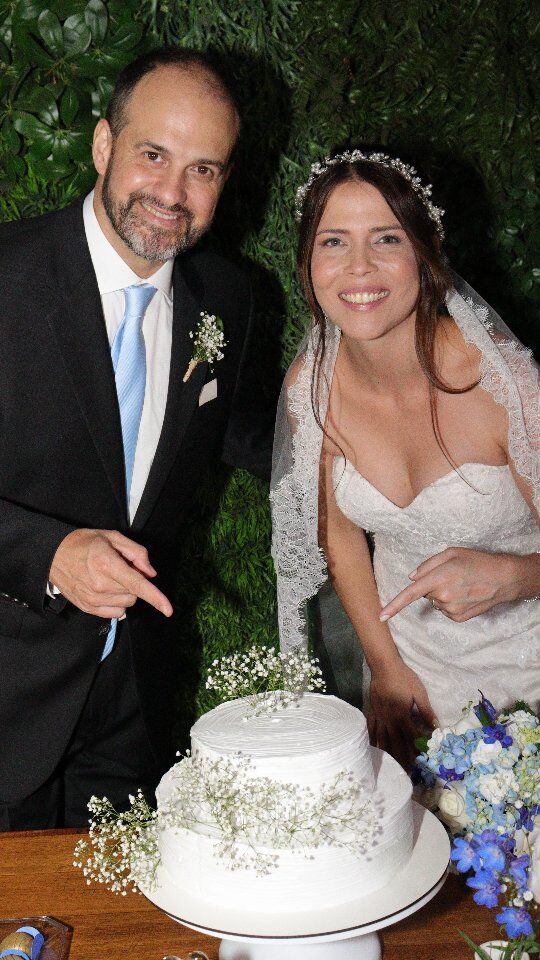 Casamento de Rogério e Vanessa.
Que Deus abençoe essa nova história! 🙏 

@vanessa.cantieri

@lilianphotographer 

#casamentoemigreja #fotografiaprofissional #foto 
#eventos #coberturafotografica #unicos 
#noivas2025 #noivos2025 
#meucasamento