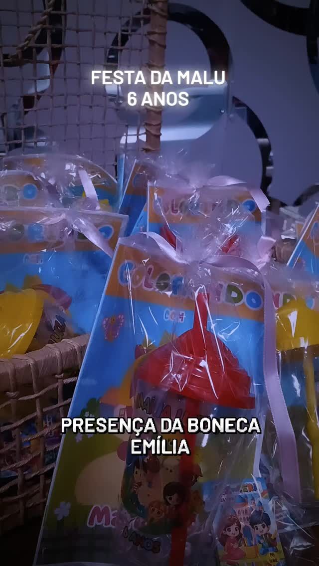 Maria Luiza completou 6 anos .
Com muita alegria , a boneca Emília esteve presente 
Familiares e amigos foram prestigiar esse lindo momento.
Agradeço por estar mais um ano, nessa data tão especial . ❤️
Deus abençoe essa família linda 🙏

@buffetsabordealegria 

#fotografandofestainfantil #festaembuffetinfantil 
#fotografo #fotoinspiração #fotografoprofissional